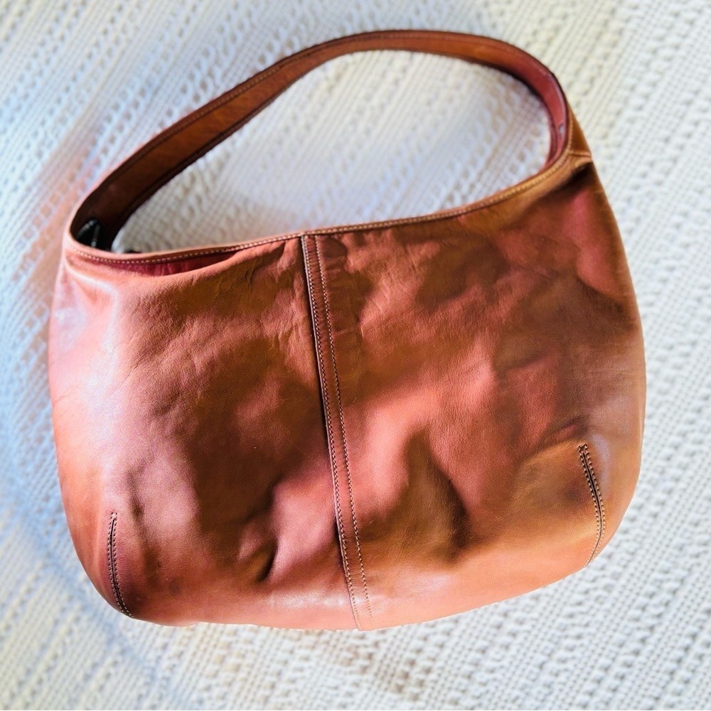 Coach‎ Vtg Brown Leather Crescent Moon Handbag Shoulder Bag Y2K Tassels - Picture 3 of 15